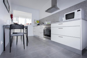 Гостиница Garden Apartment, great for couple - Ponta Delgada  Понта-Делгада